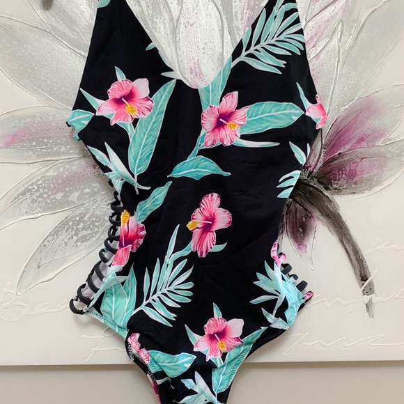 SOLD Shein Swimsuit Size S Tropical Shekini NWOT - Picture 2 of 7
